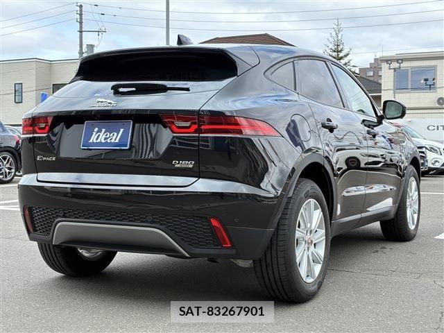 Jaguar E-PACE 2019-09 8829586-4