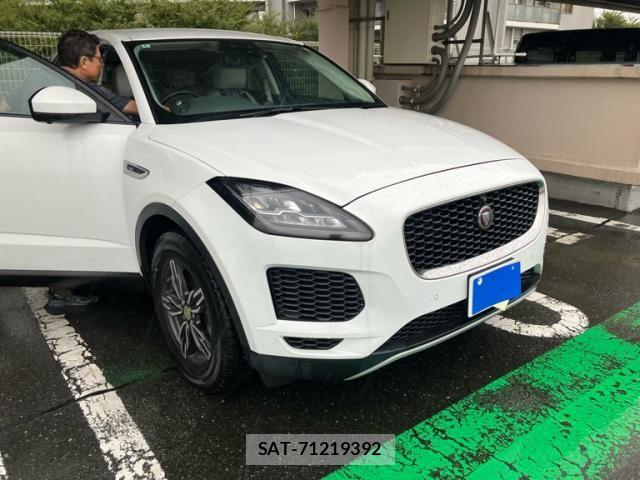 Jaguar E-PACE 2020-06 8880191-1