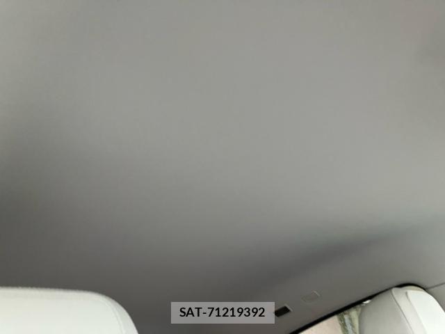 Jaguar E-PACE 2020-06 8880191-22