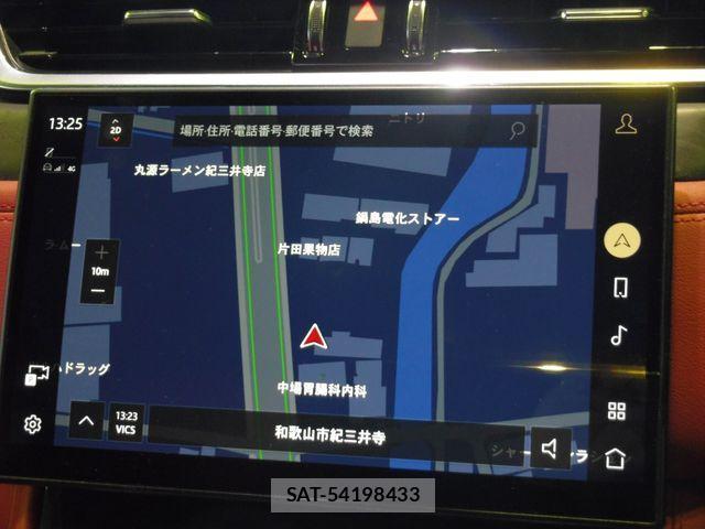 Jaguar F-PACE 2021-05 610645-13