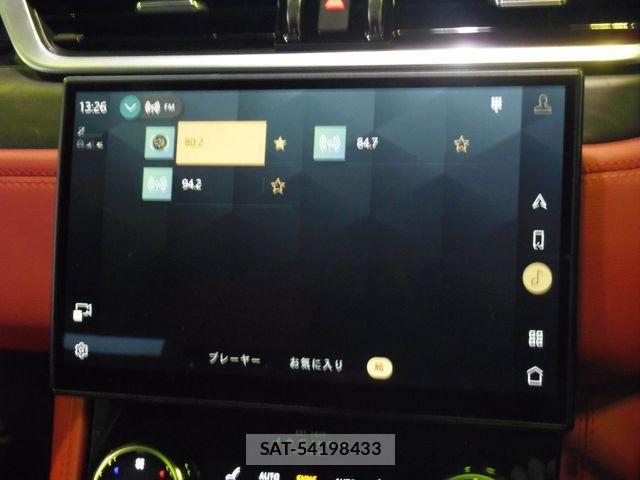 Jaguar F-PACE 2021-05 610645-15