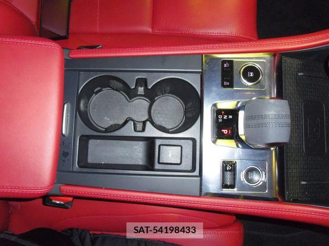 Jaguar F-PACE 2021-05 610645-17