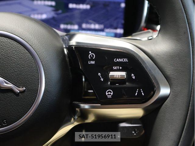 Jaguar F-PACE 2024-11 1016060-22