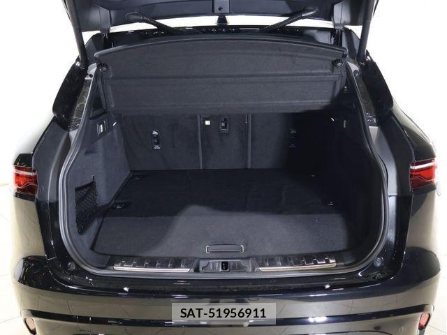 Jaguar F-PACE 2024-11 1016060-26