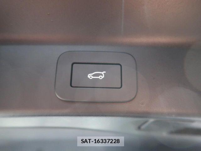 Jaguar F-PACE 2024-01 1181789-13