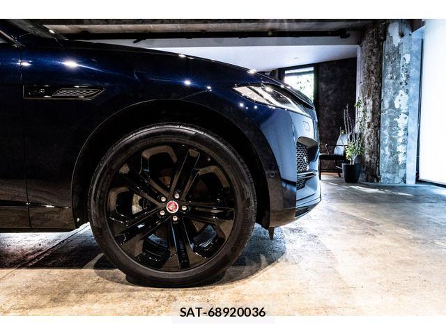 Jaguar F-PACE 2023-03 1186733-9