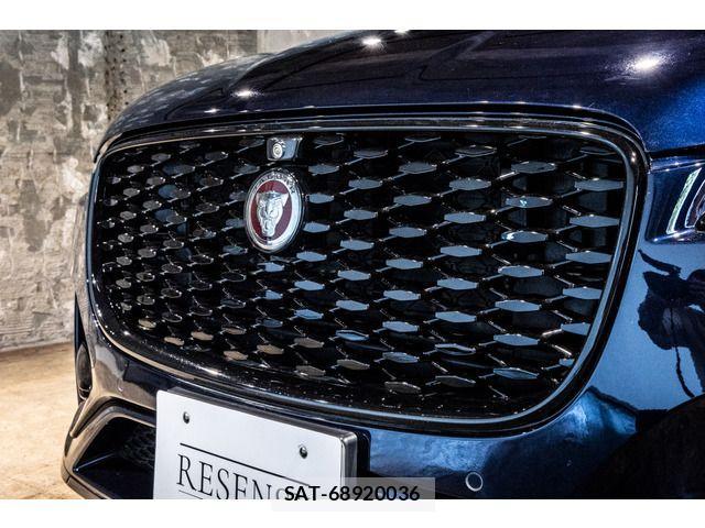 Jaguar F-PACE 2023-03 1186733-12
