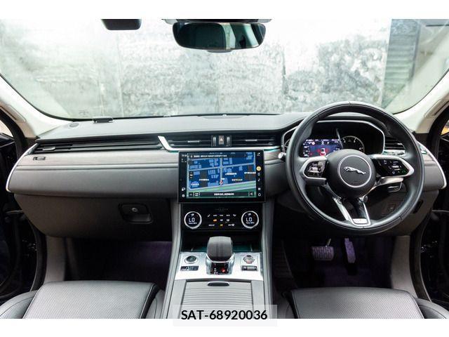 Jaguar F-PACE 2023-03 1186733-1