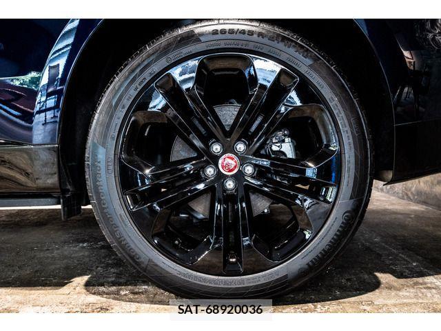 Jaguar F-PACE 2023-03 1186733-8