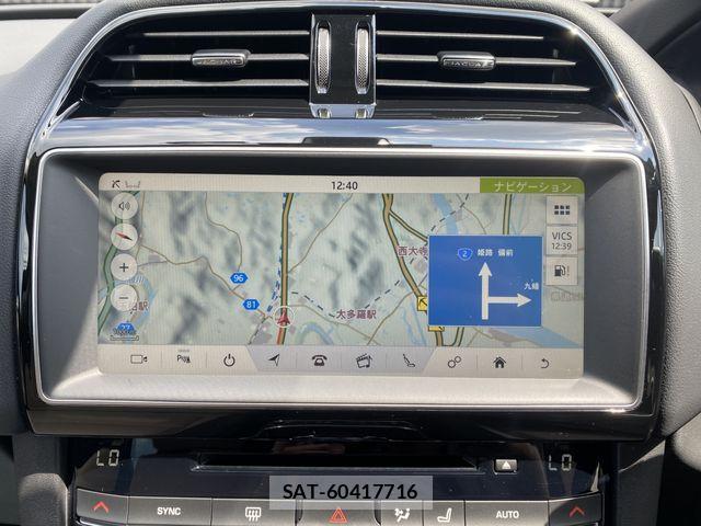 Jaguar F-PACE 2019-03 1221996-15