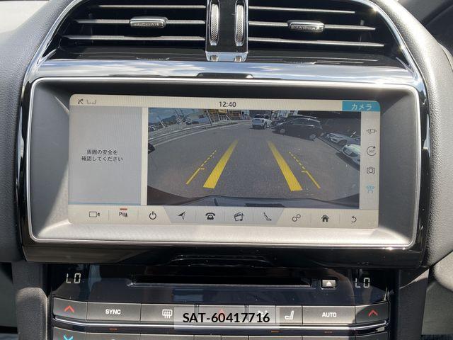 Jaguar F-PACE 2019-03 1221996-16