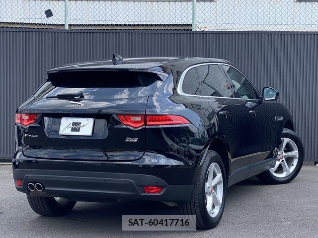 Jaguar F-PACE 2019-03 1221996-6