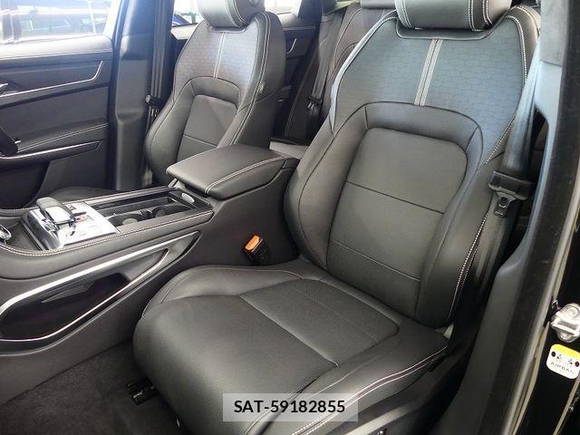 Jaguar F-PACE 2024-07 1660891-16