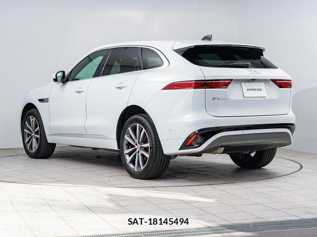Jaguar F-PACE 2021-08 2099713-18