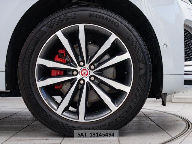 Jaguar F-PACE 2021-08 2099713-2