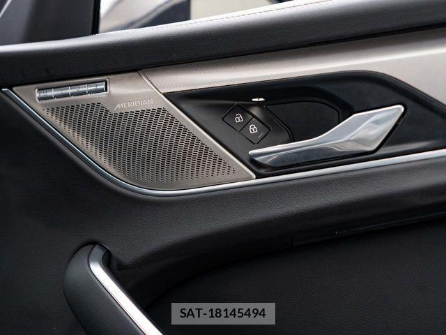 Jaguar F-PACE 2021-08 2099713-4