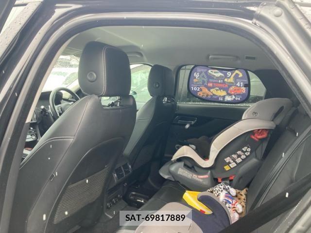 Jaguar F-PACE 2017-09 2350128-14
