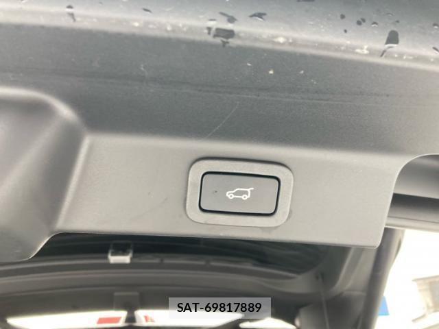 Jaguar F-PACE 2017-09 2350128-18