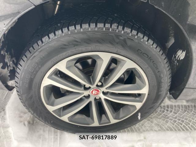 Jaguar F-PACE 2017-09 2350128-6
