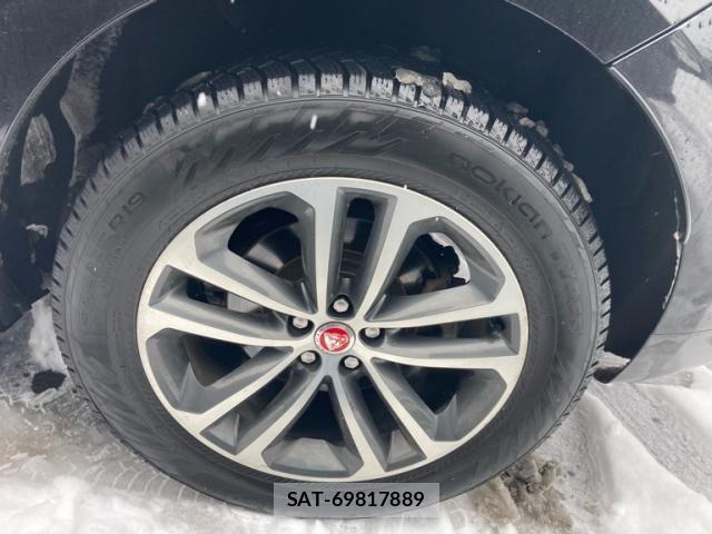 Jaguar F-PACE 2017-09 2350128-7