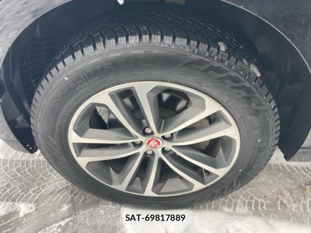 Jaguar F-PACE 2017-09 2350128-8