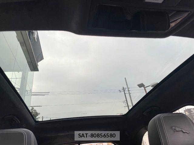 Jaguar F-PACE 2025-03 4325358-3