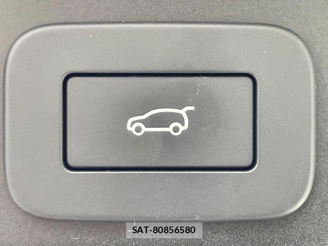 Jaguar F-PACE 2025-03 4325358-7
