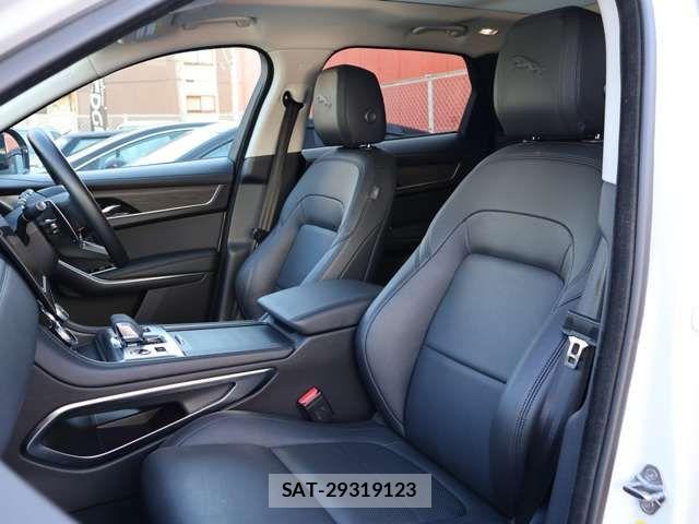 Jaguar F-PACE 2023-09 4594172-7