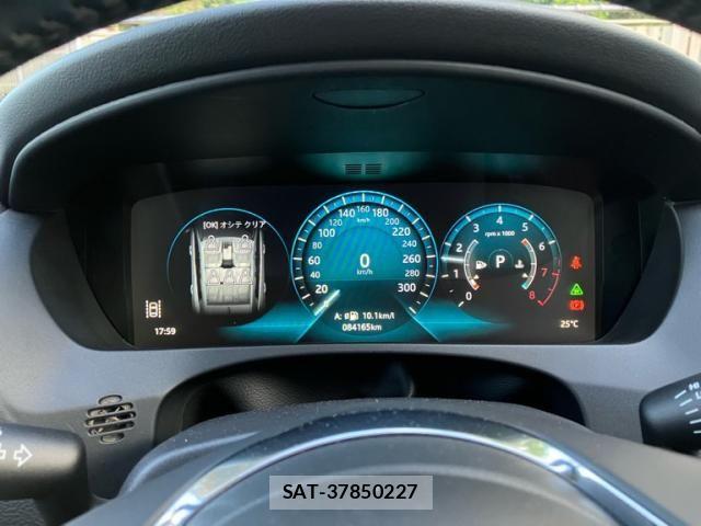 Jaguar F-PACE 2017-06 6545288-23