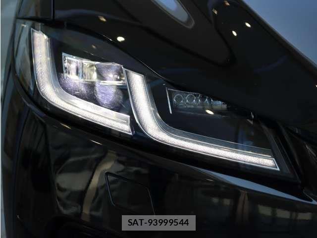 Jaguar F-PACE 2024-07 6612397-10
