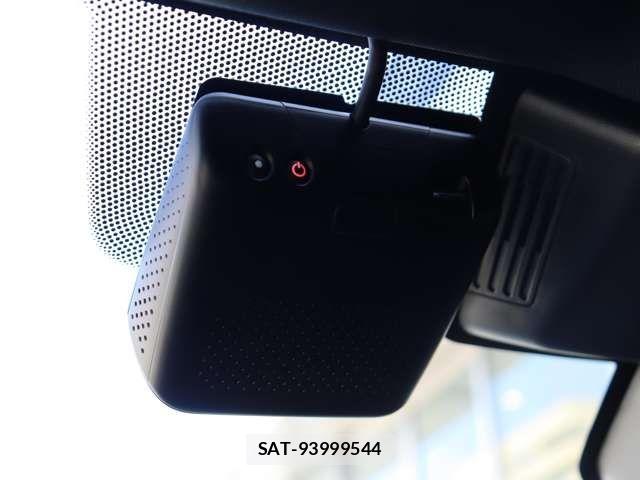 Jaguar F-PACE 2024-07 6612397-27