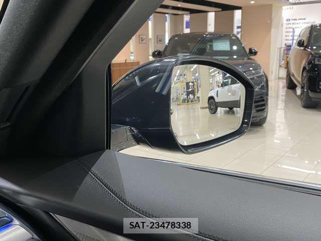 Jaguar F-PACE 2022-09 6676404-12