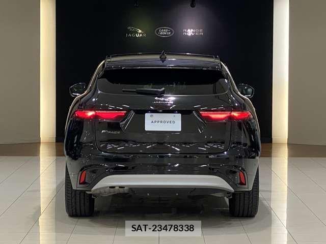 Jaguar F-PACE 2022-09 6676404-5