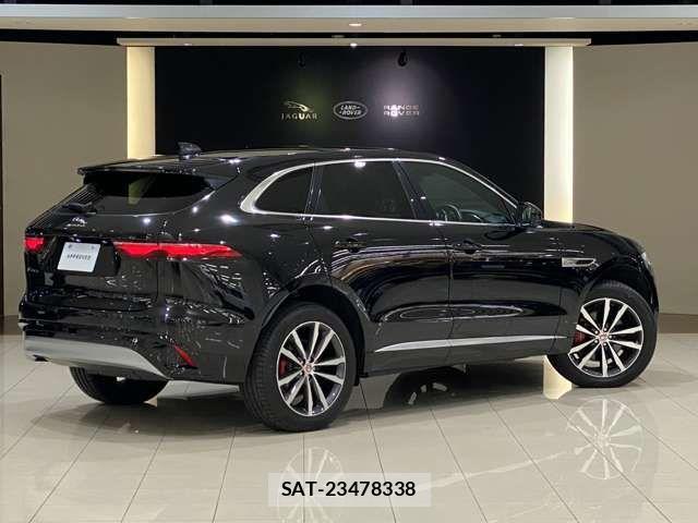Jaguar F-PACE 2022-09 6676404-7