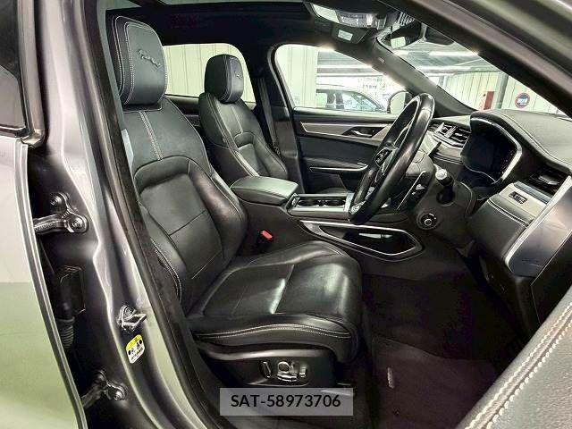 Jaguar F-PACE 2021-11 6815375-6