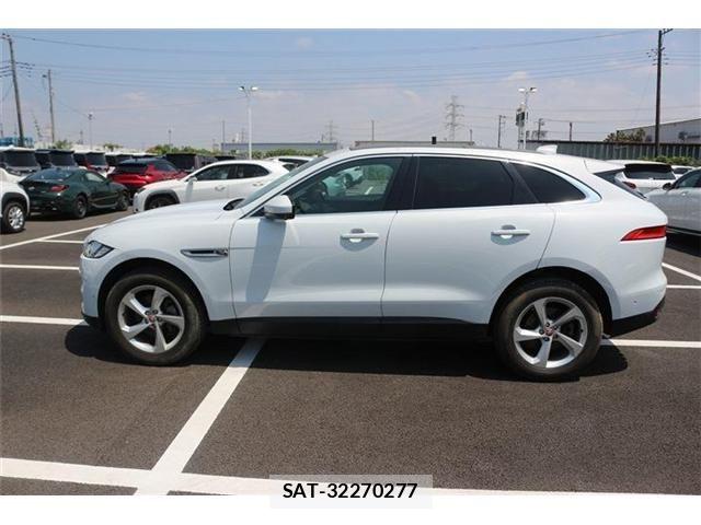 Jaguar F-PACE 2016-06 6906802-9