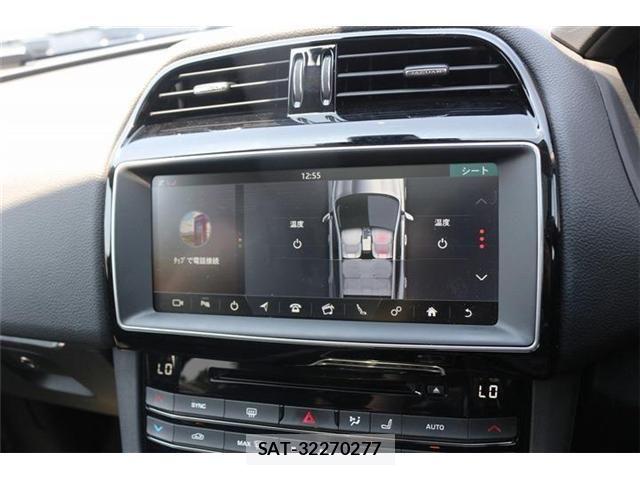 Jaguar F-PACE 2016-06 6906802-5