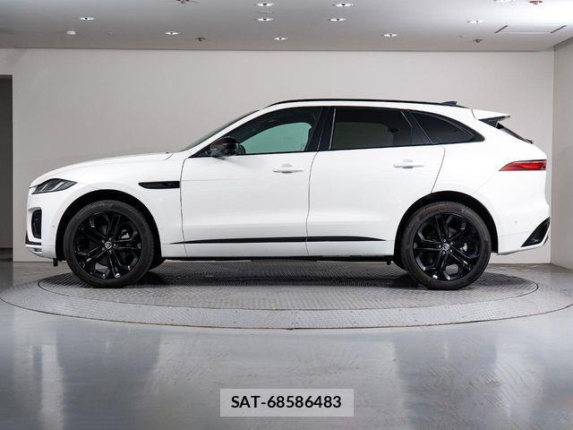 Jaguar F-PACE 2025-03 7020647-18