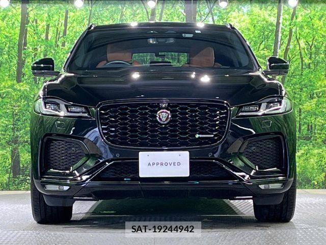 Jaguar F-PACE 2022-11 7220004-17