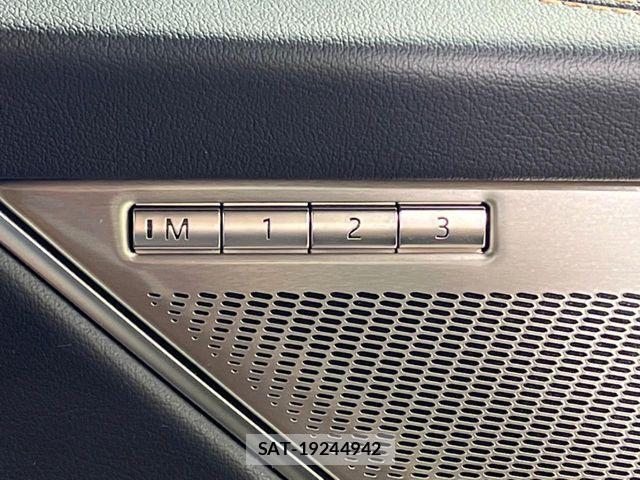 Jaguar F-PACE 2022-11 7220004-7
