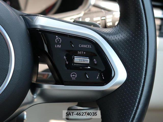 Jaguar F-PACE 2022-10 7220003-4