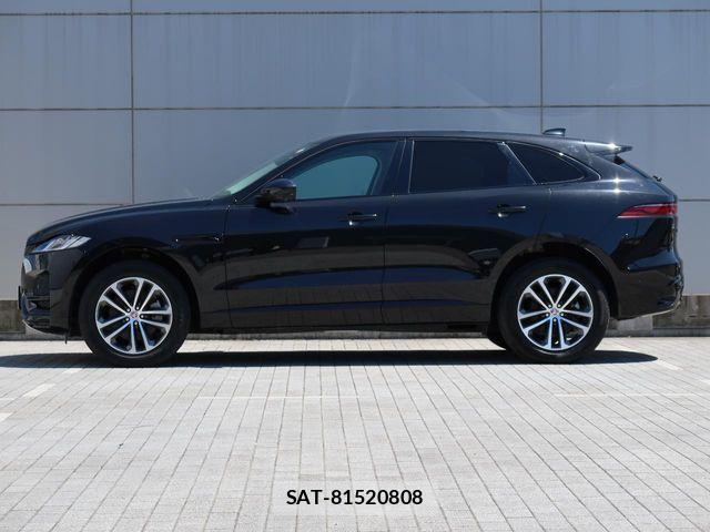 Jaguar F-PACE 2022-02 7220000-15