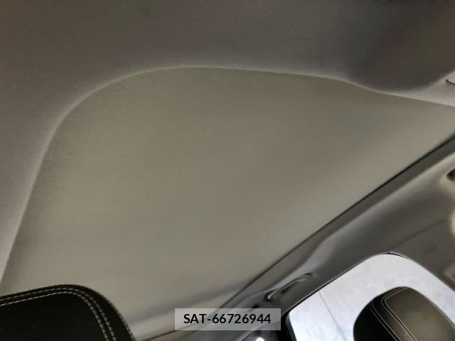 Jaguar F-PACE 2017-06 7358184-22