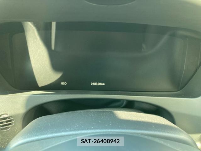 Jaguar F-PACE 2017-02 7455001-18