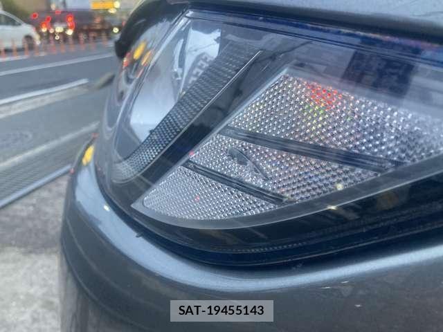 Jaguar F-PACE 2017-09 7454999-15