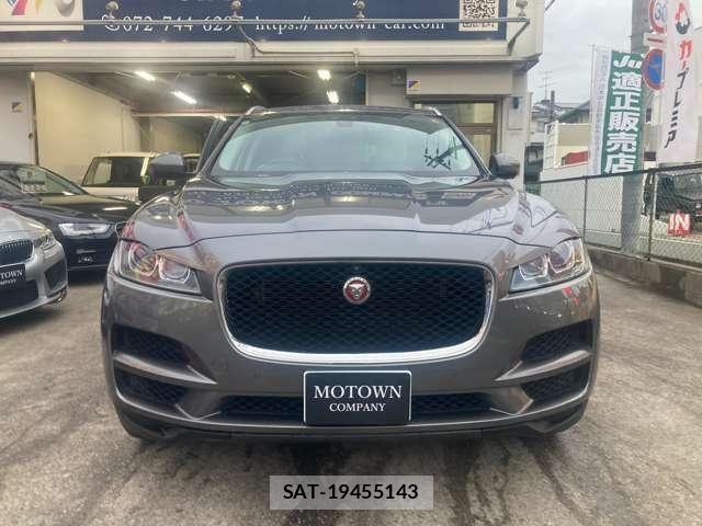 Jaguar F-PACE 2017-09 7454999-1