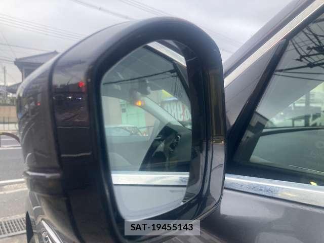 Jaguar F-PACE 2017-09 7454999-22