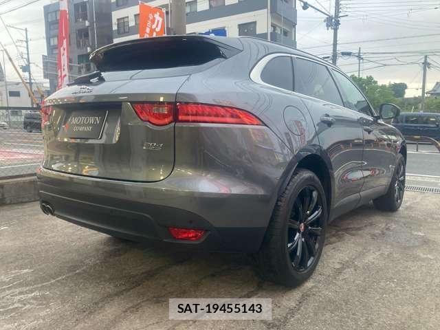 Jaguar F-PACE 2017-09 7454999-28