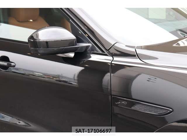 Jaguar F-PACE 2024-04 7500996-9