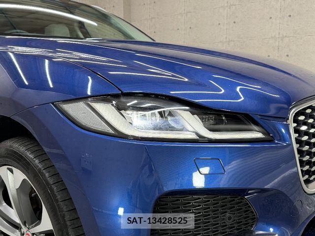 Jaguar F-PACE 2024-01 7500997-15